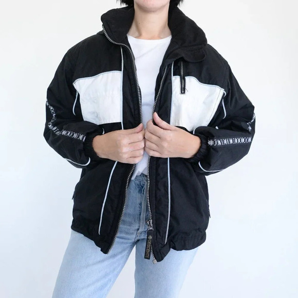 Vintage Descente Black & White Zip Up Winter /  Snowmobile Jacket Size 6 - Picture 2 of 16